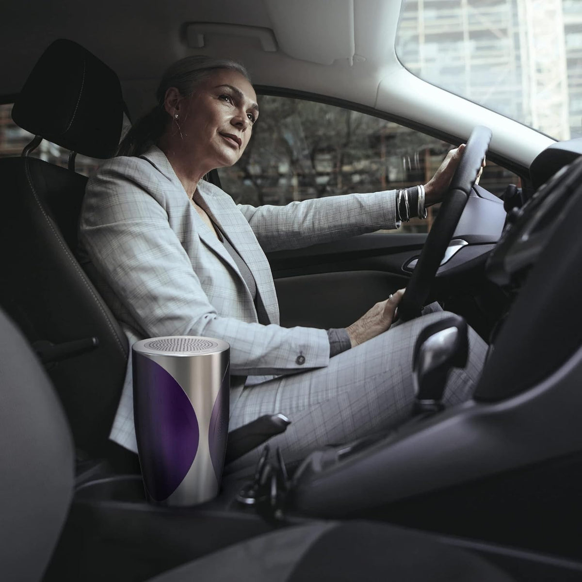 Filterless Portable Car Air Purifier with UV-C Light Z8756