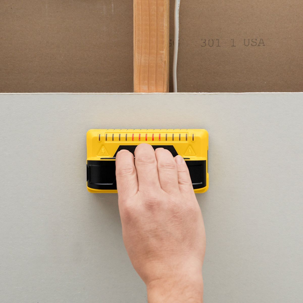Stud Finder J613