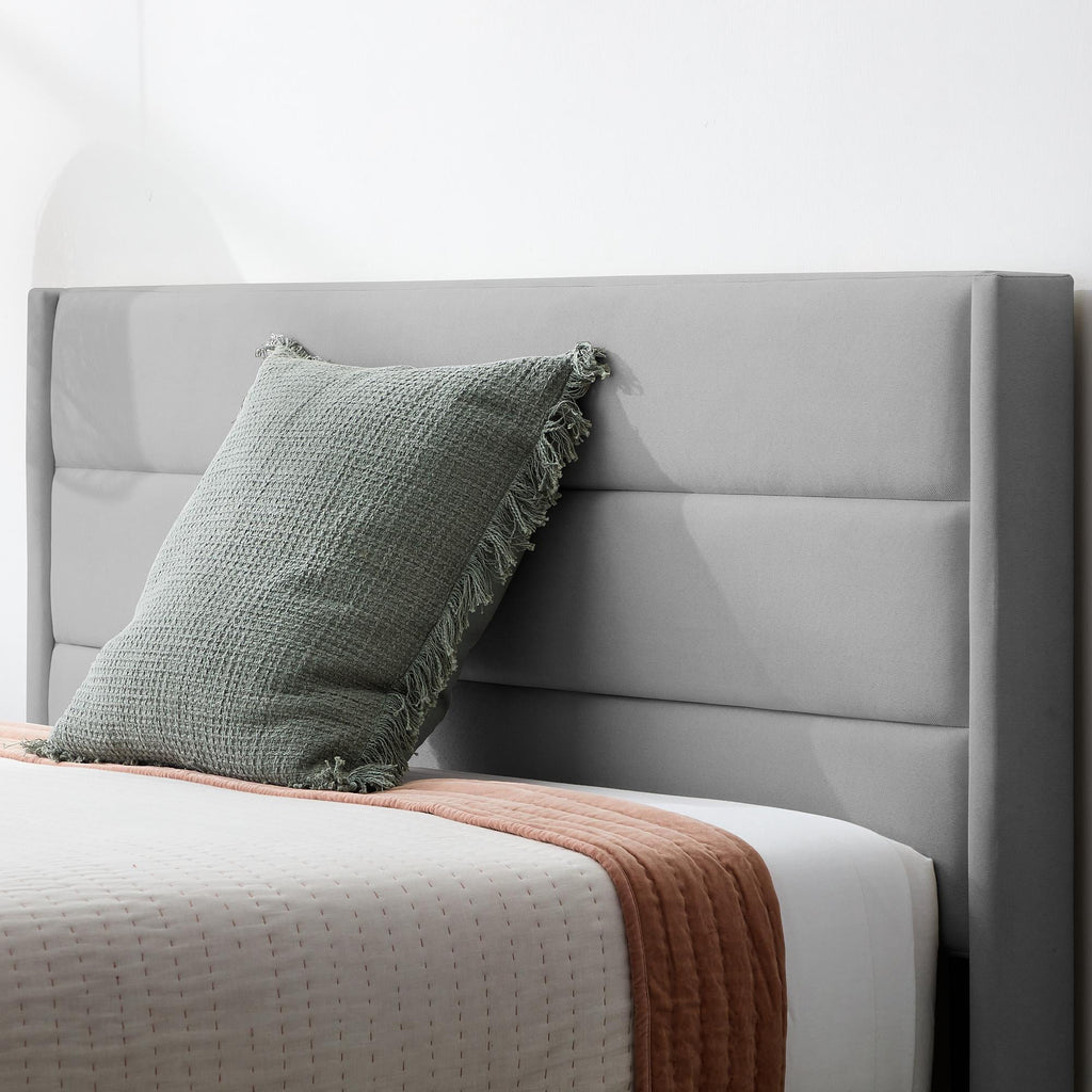 Blue Queen Upholstered Platform Bed Z64602