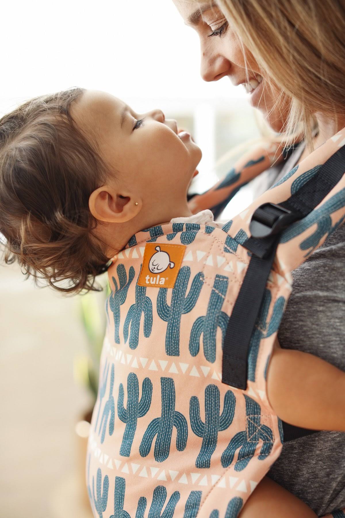 Ergonomic Baby Carrier Z381