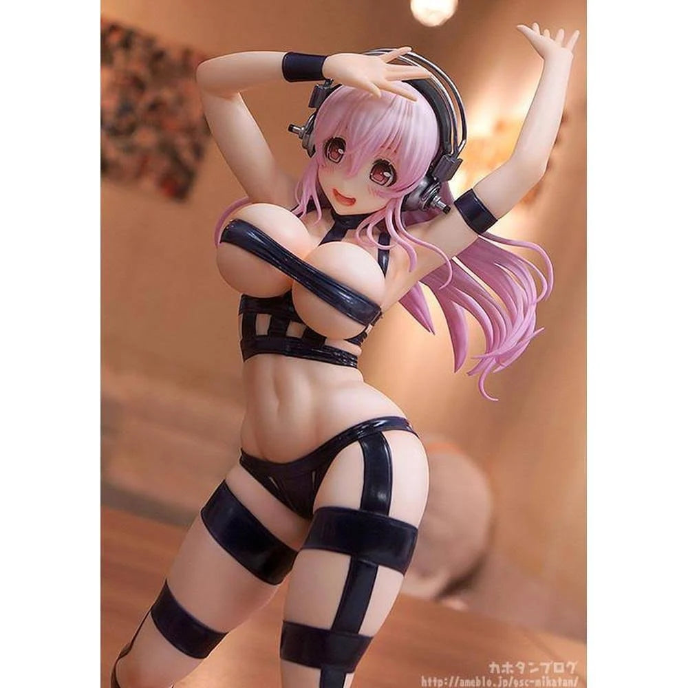 1/7 Scale Figure W1275