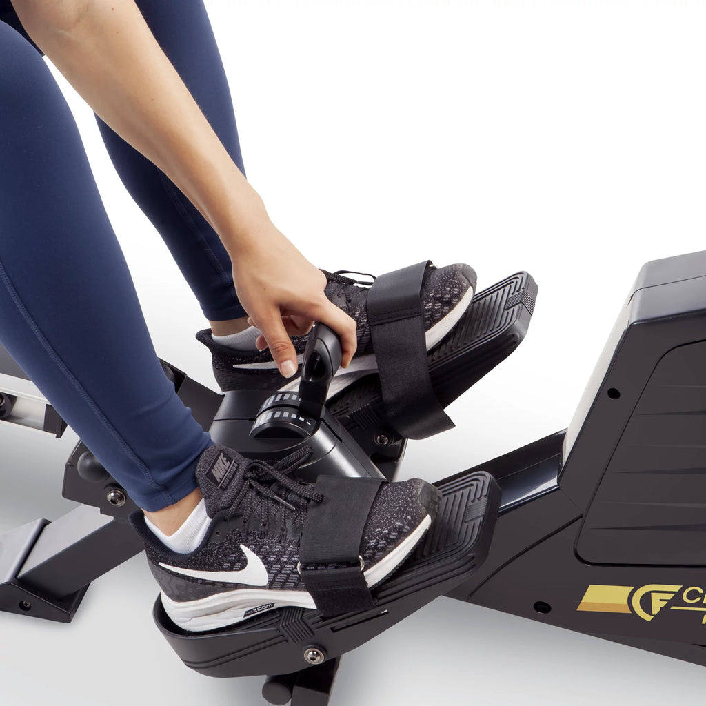 Foldable Magnetic Rowing Machine with 8 Resistance Settings U890536