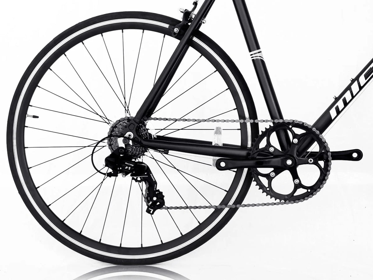 White 53 cm Aluminum 700C Road Bike C4026
