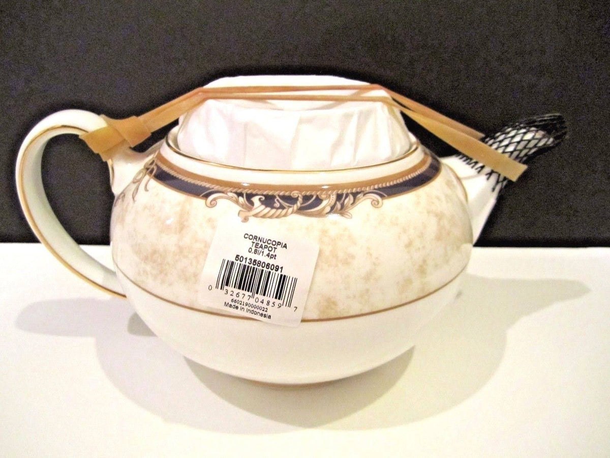 Cornucopia Teapot F607