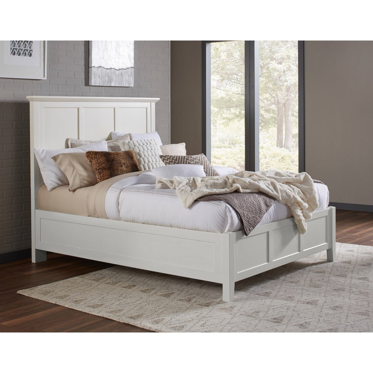 White Queen Panel Bed Z8390