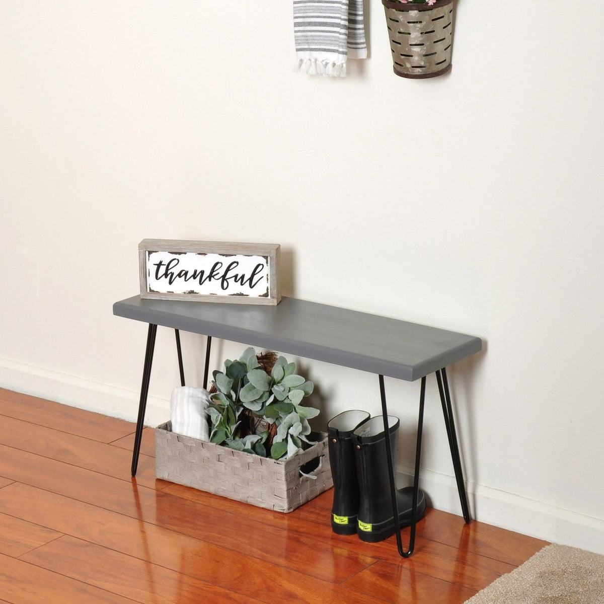 Weathered Gray Wood Bench P8415