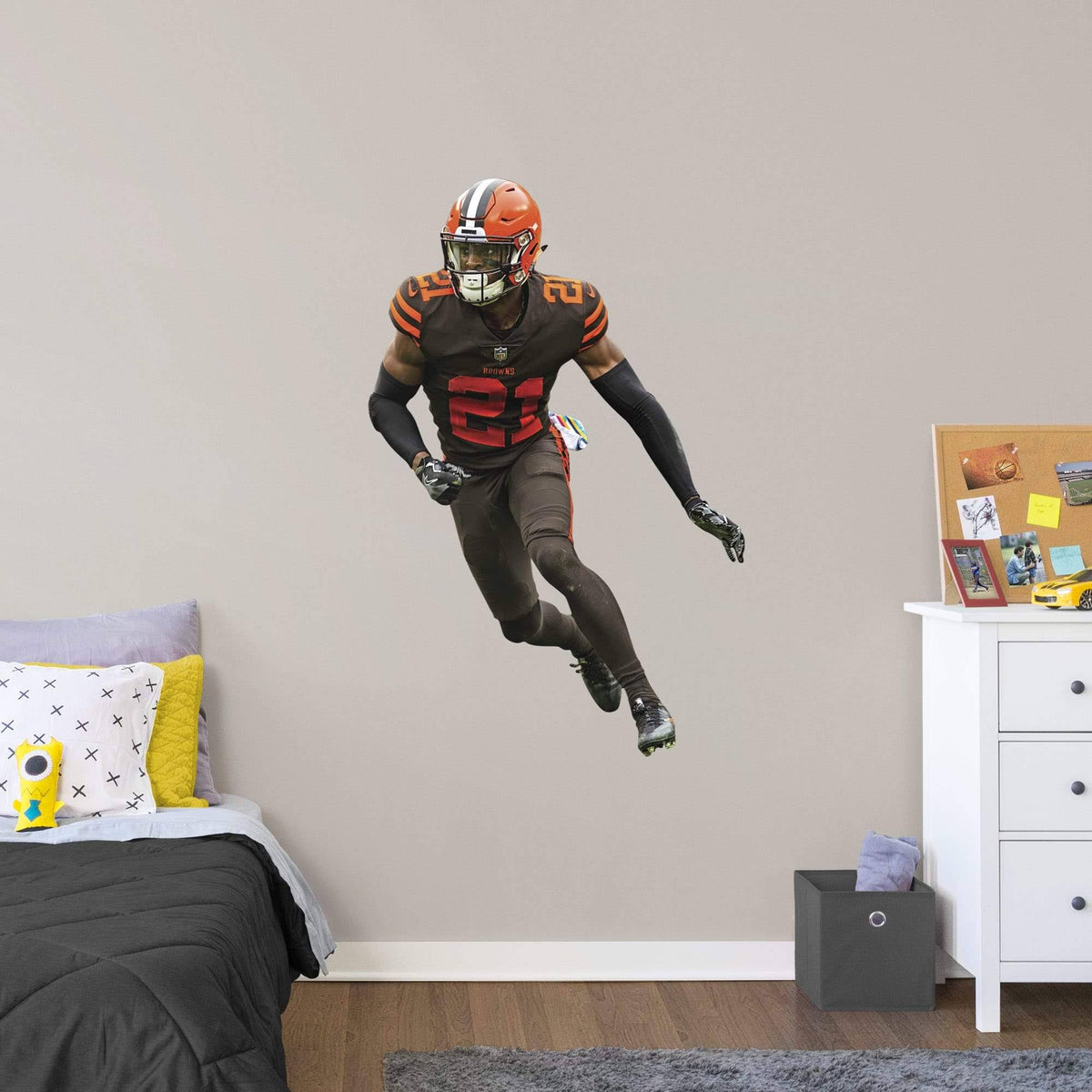 Officially Licensed NFL Removable Wall Decal Giant Athlete + 2 Wall Decals D682
