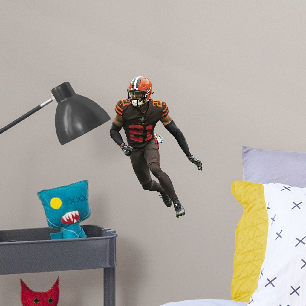 Officially Licensed NFL Removable Wall Decal Giant Athlete + 2 Wall Decals D682