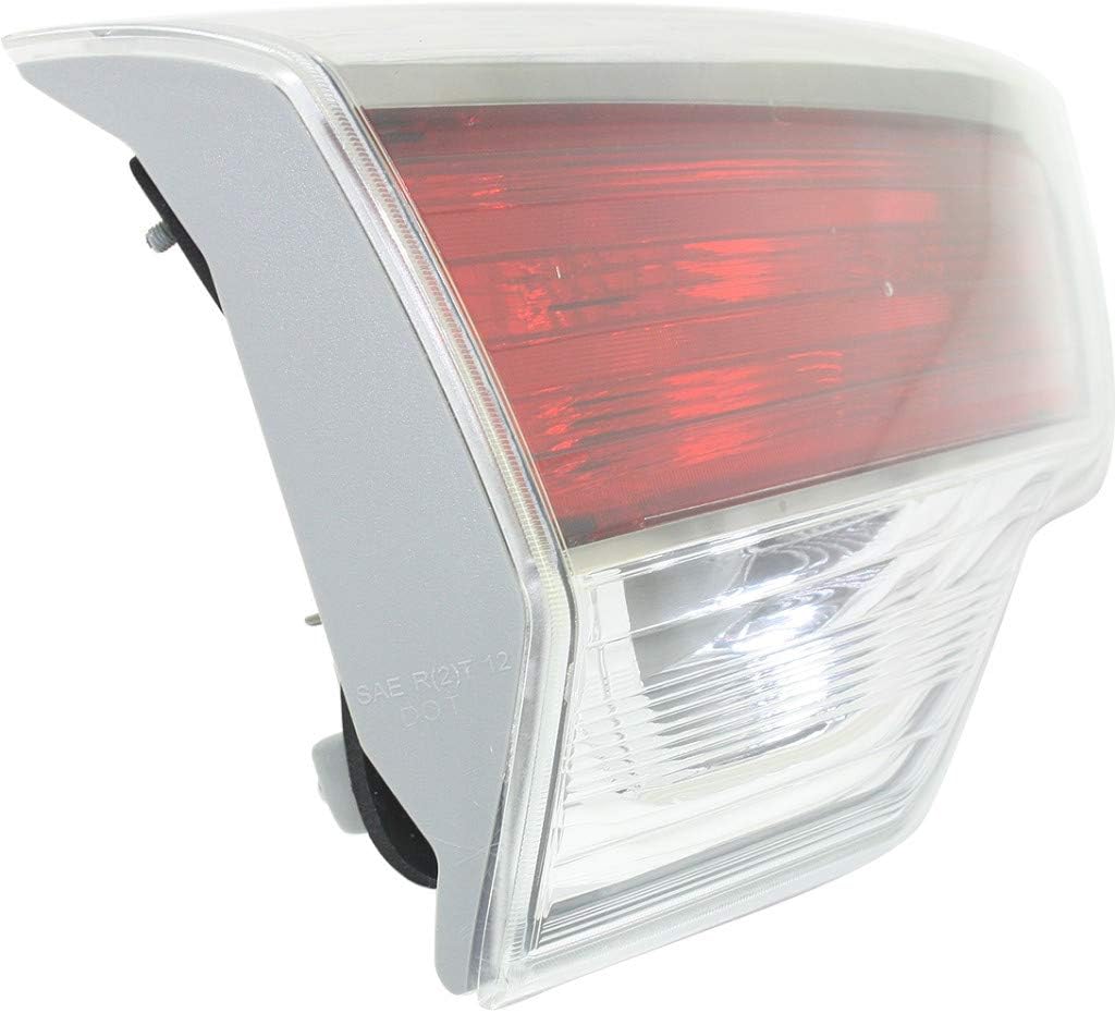 Inner Tail Light Assembly U2243