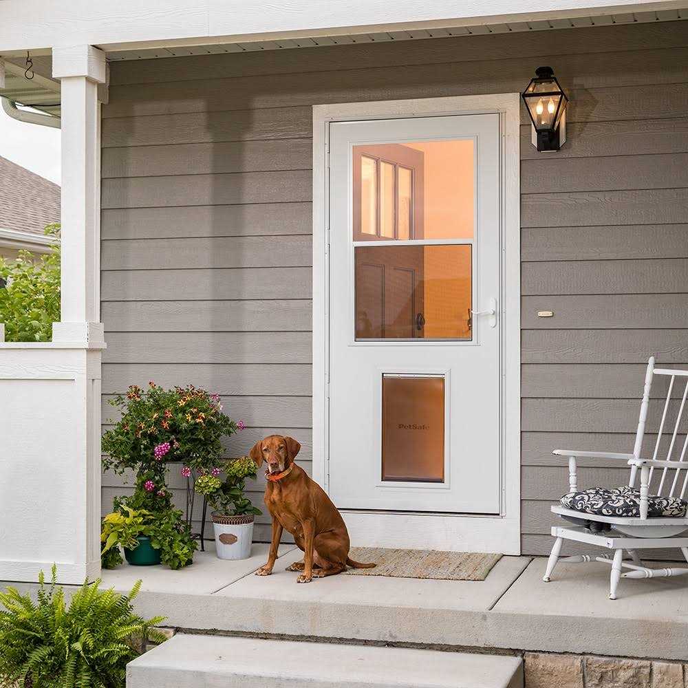 White High-view Wood Core Storm Door G242743