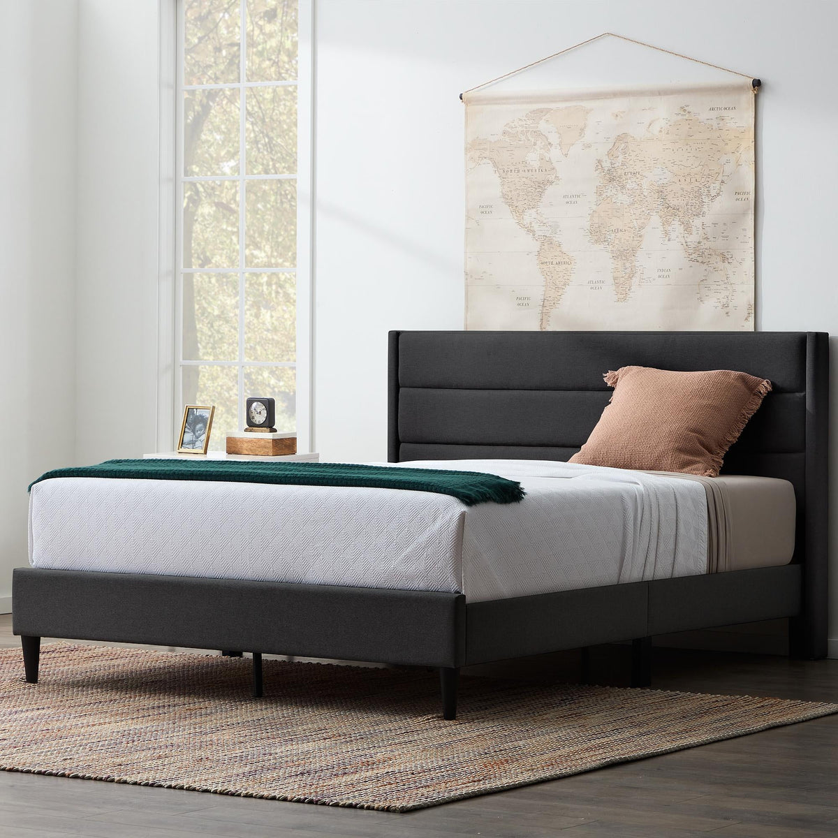 Blue Queen Upholstered Platform Bed Z64602
