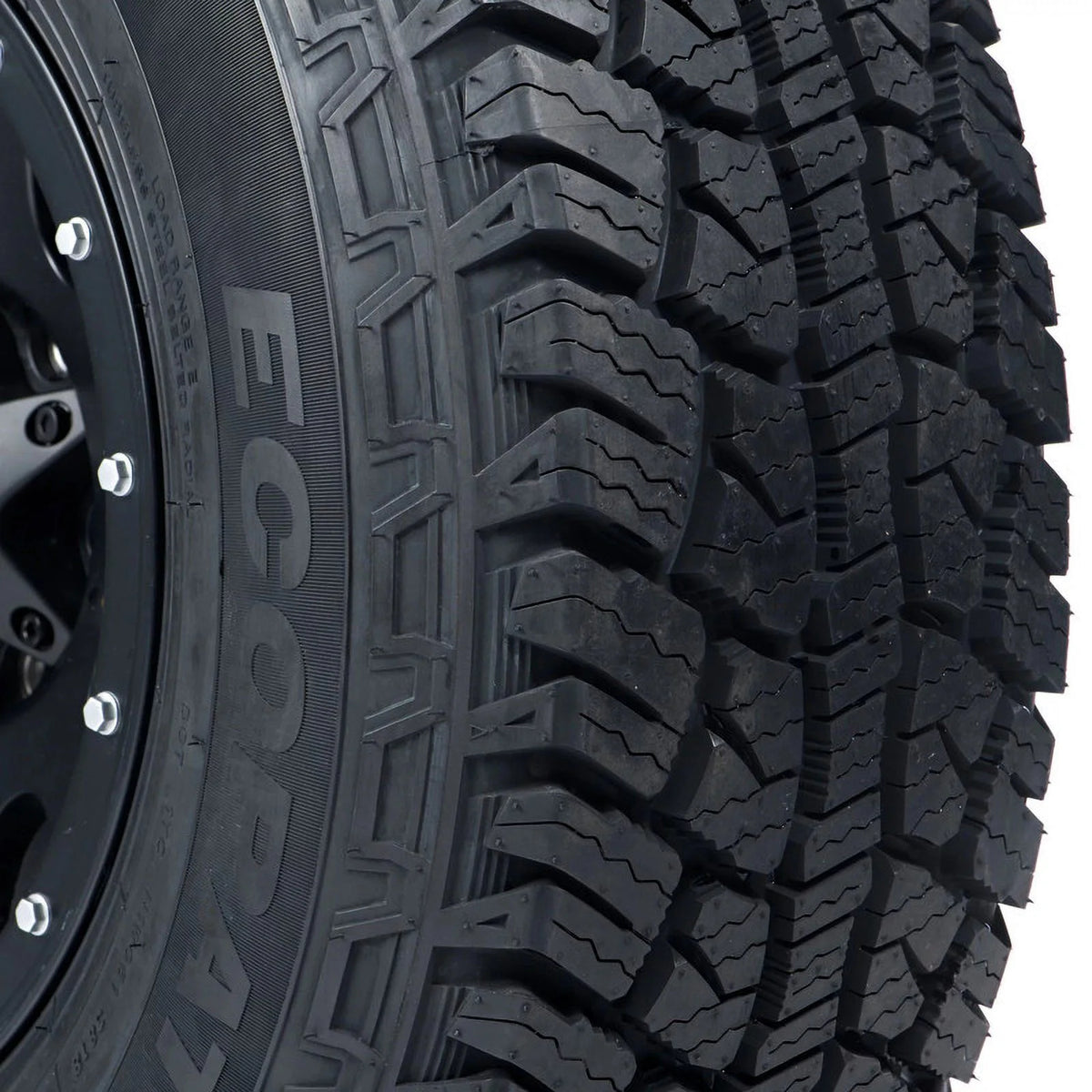 All Terrain Tire 265/70R18 Y603