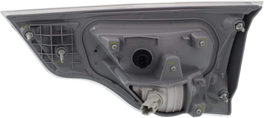 Inner Tail Light Assembly U2243