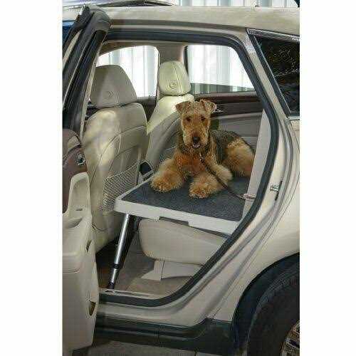 Seat Shelf with Non Sliding Carpet for Pets R2204