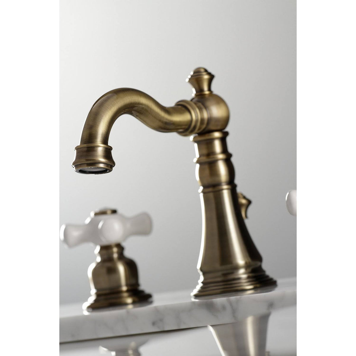8 in. Widespread Bathroom Faucet, Polished Nickel J592875