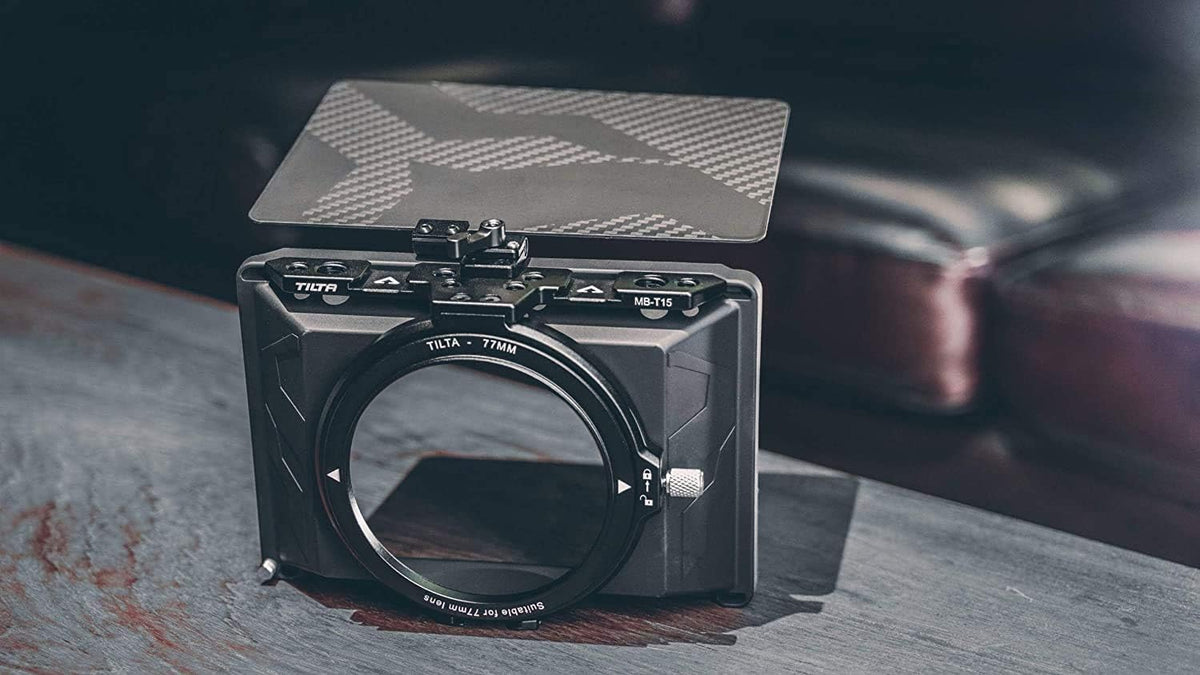Mini Matte Box MB-T15 with Four Lens Adapter Rings Q10943